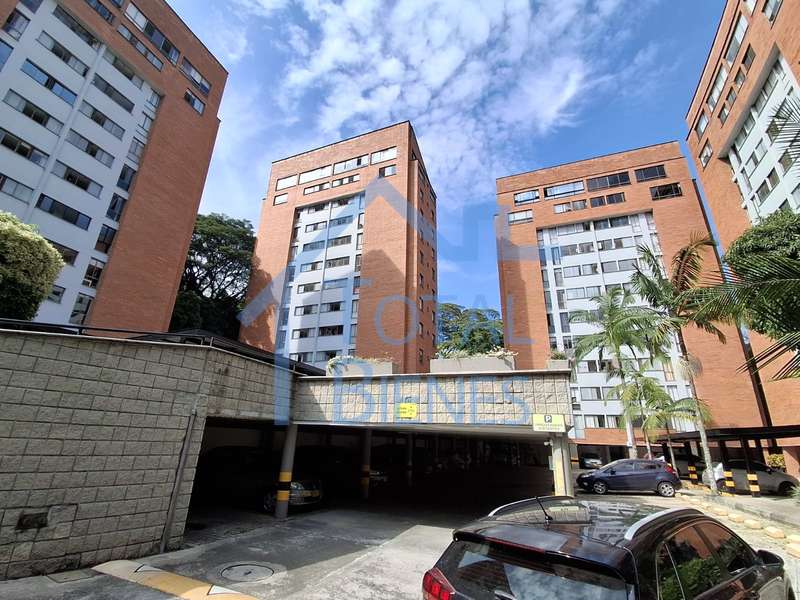 Apartamento en Arriendo en La Abadia, Medellín